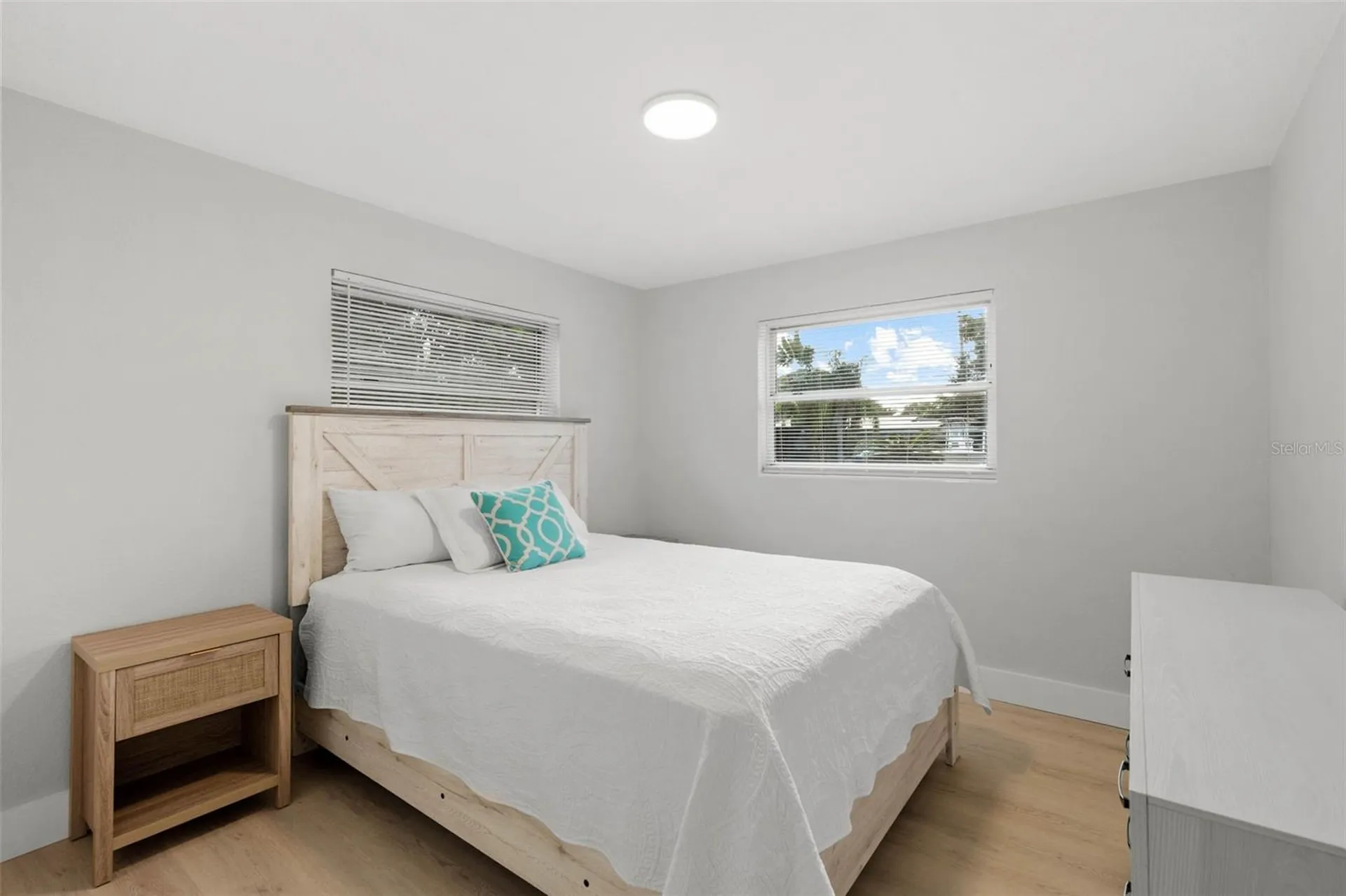 1073 Kenwood Drive Dunedin FL 34698