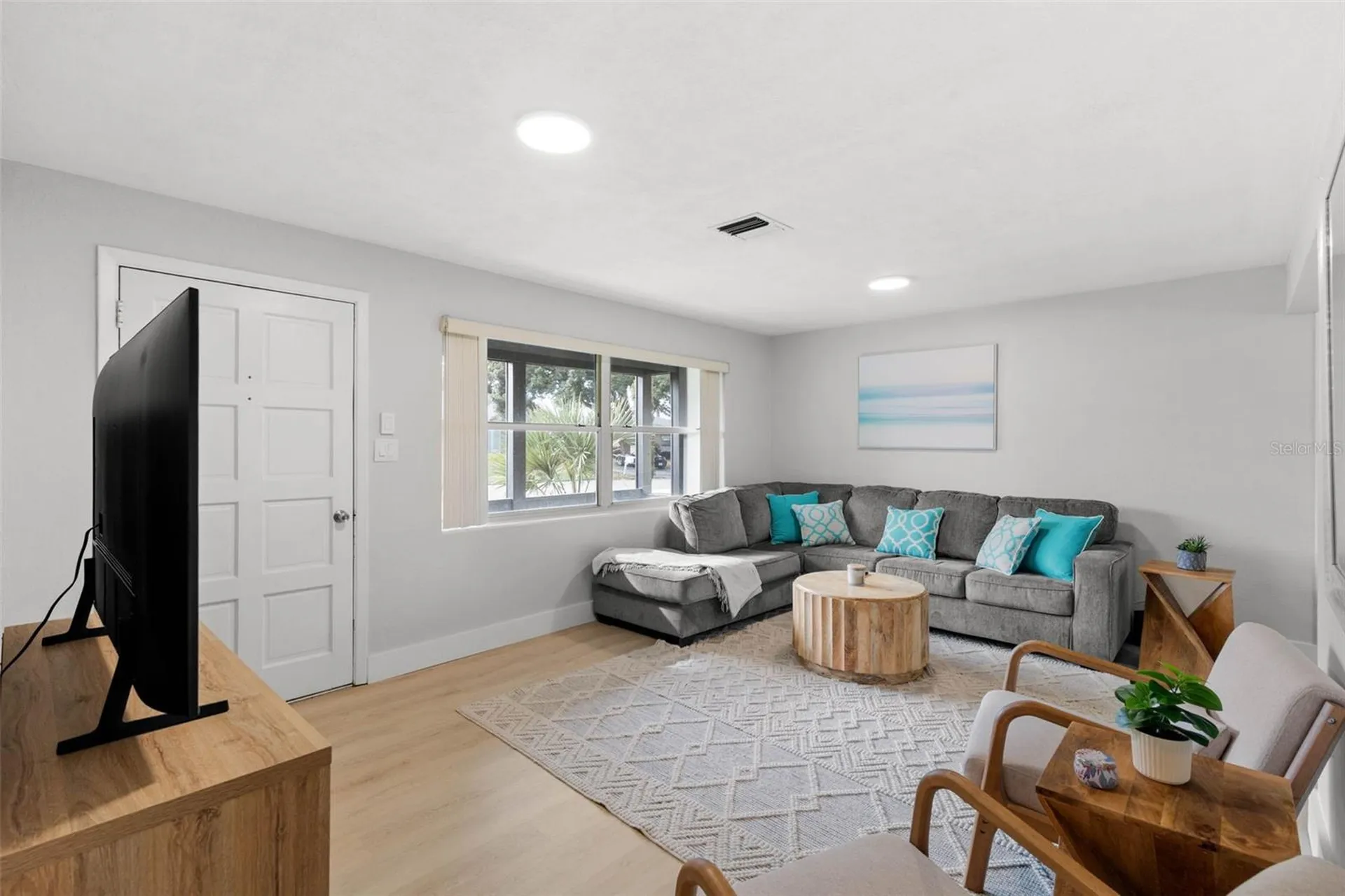 1073 Kenwood Drive Dunedin FL 34698