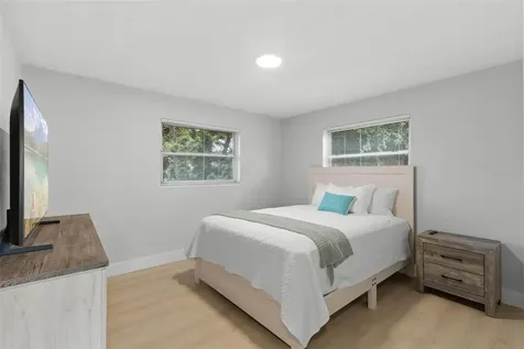 1073 Kenwood Drive Dunedin FL 34698