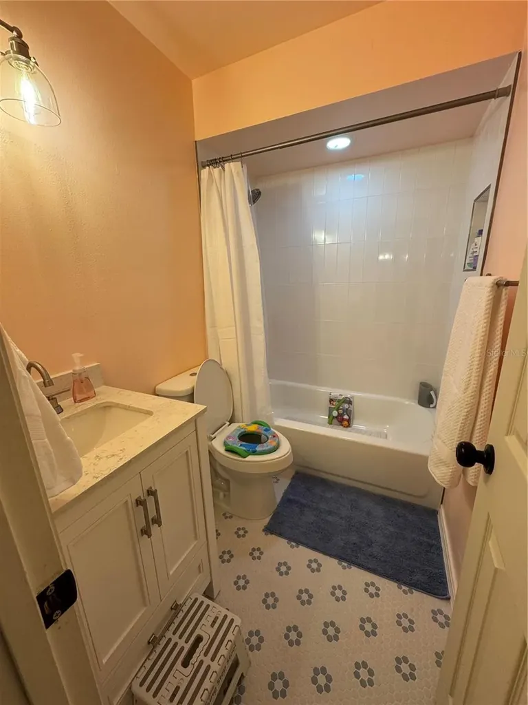5949 Branch Drive Orlando FL 32822