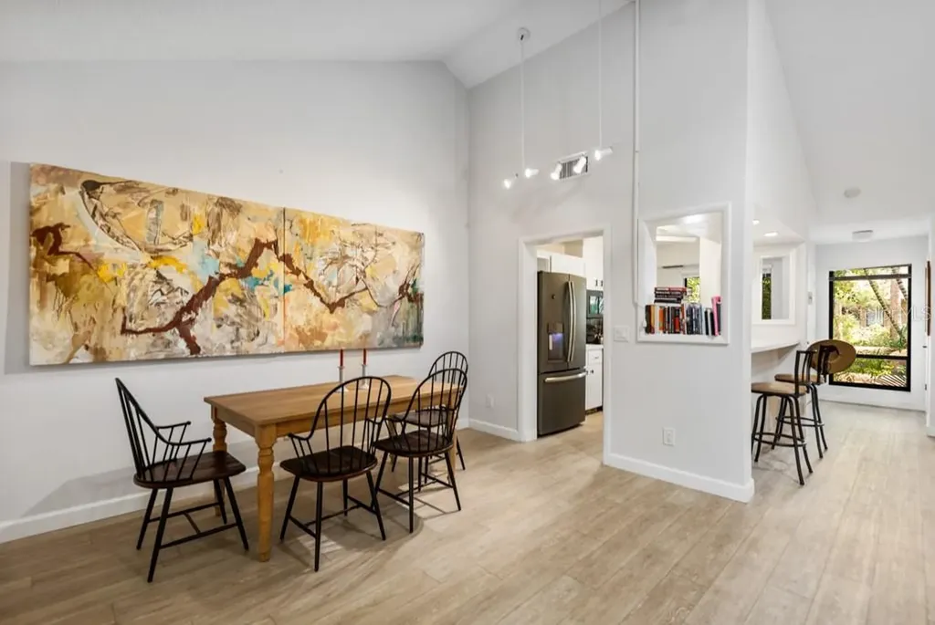 1711 Pelican Cove Road Sarasota FL 34231