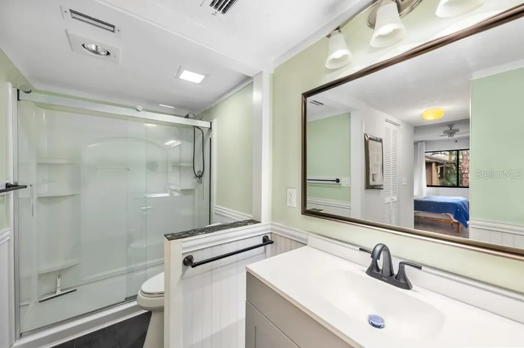 1711 Pelican Cove Road Sarasota FL 34231