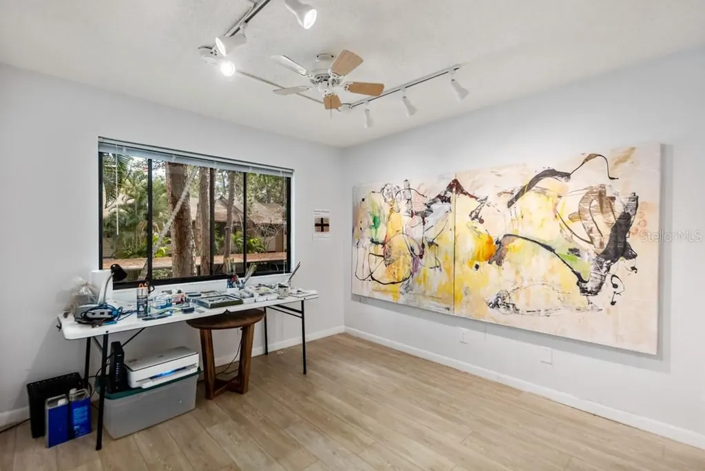 1711 Pelican Cove Road Sarasota FL 34231