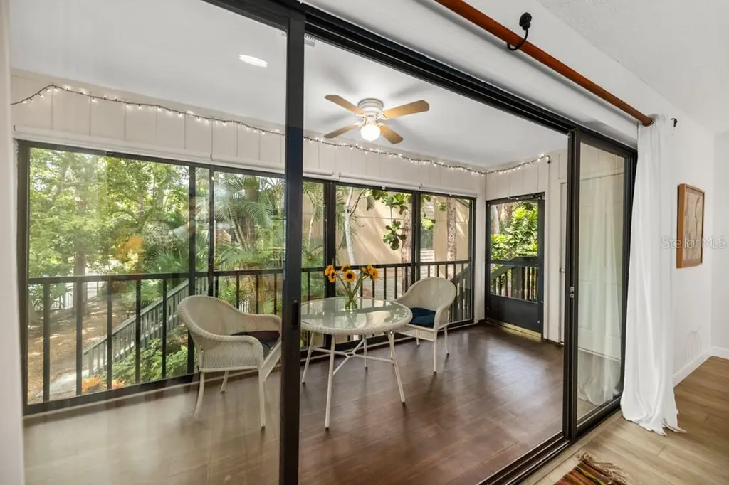 1711 Pelican Cove Road Sarasota FL 34231