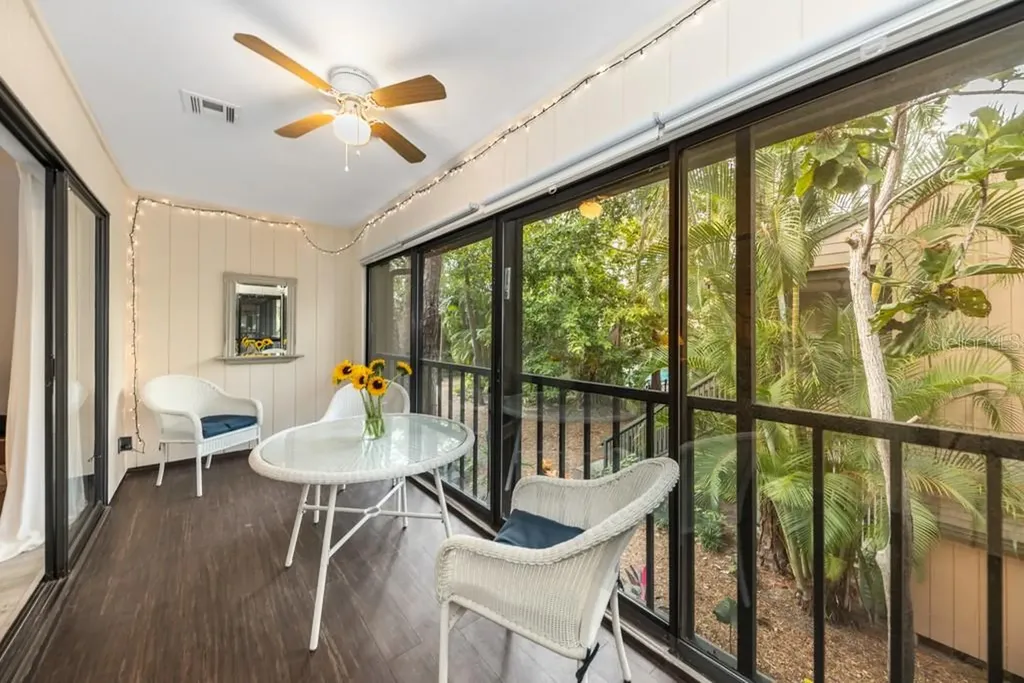 1711 Pelican Cove Road Sarasota FL 34231