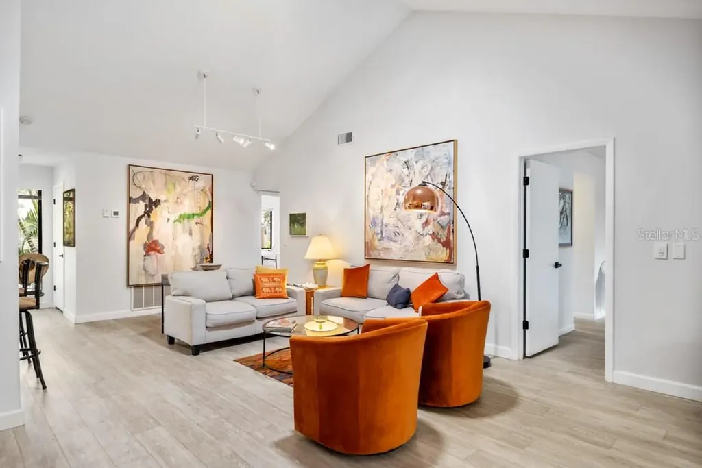 1711 Pelican Cove Road Sarasota FL 34231