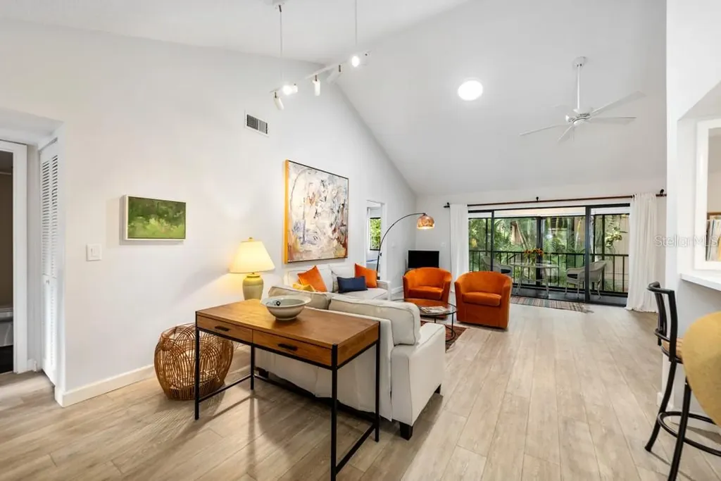 1711 Pelican Cove Road Sarasota FL 34231