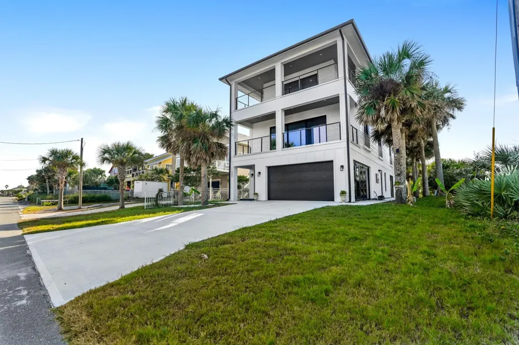 1321 N Central Avenue Flagler Beach FL 32136