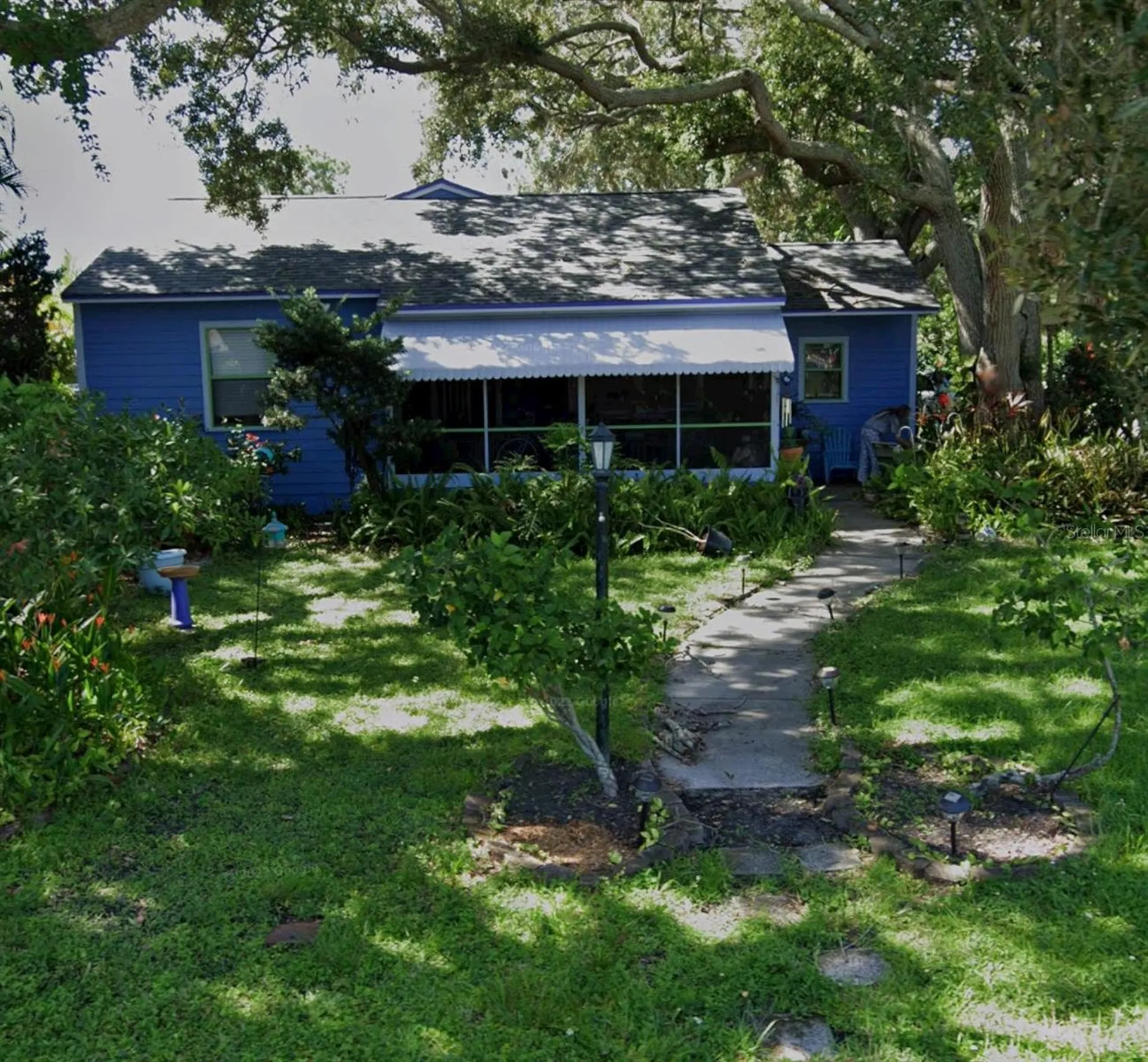 400 38th Avenue NE St Petersburg FL 33704