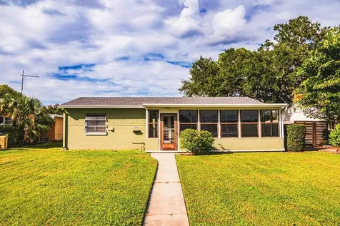 775 40th Avenue NE St Petersburg FL 33703