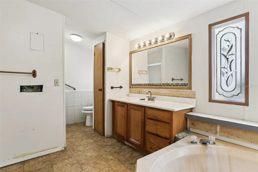 1832 Jones Drive Leesburg FL 34748