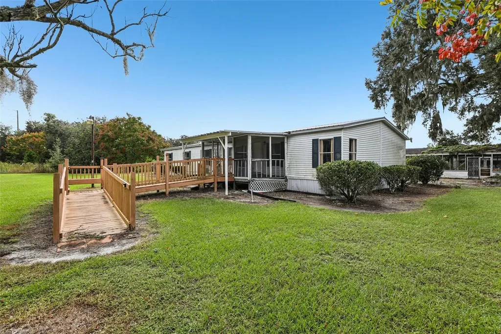 1832 Jones Drive Leesburg FL 34748
