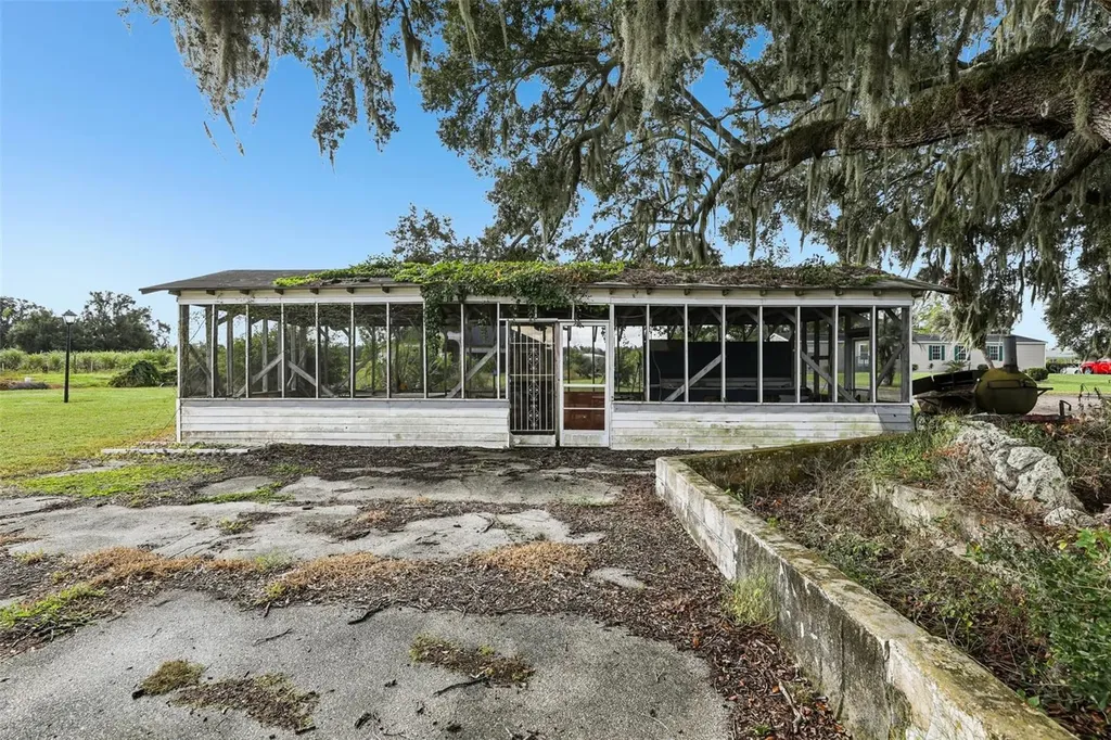 1832 Jones Drive Leesburg FL 34748