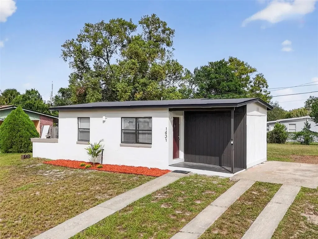 1431 W Wellington Drive Deltona FL 32725