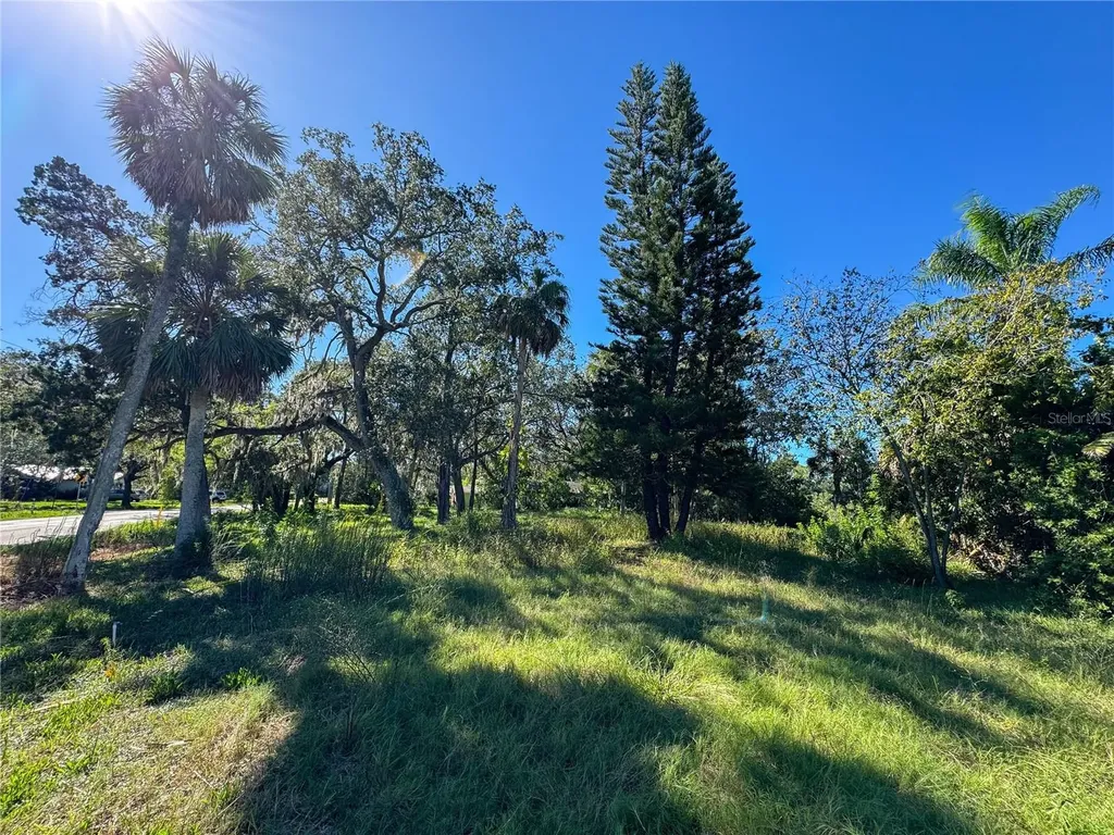 18905 Aripeka Road Hudson FL 34667