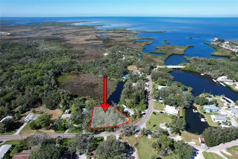 18905 Aripeka Road Hudson FL 34667