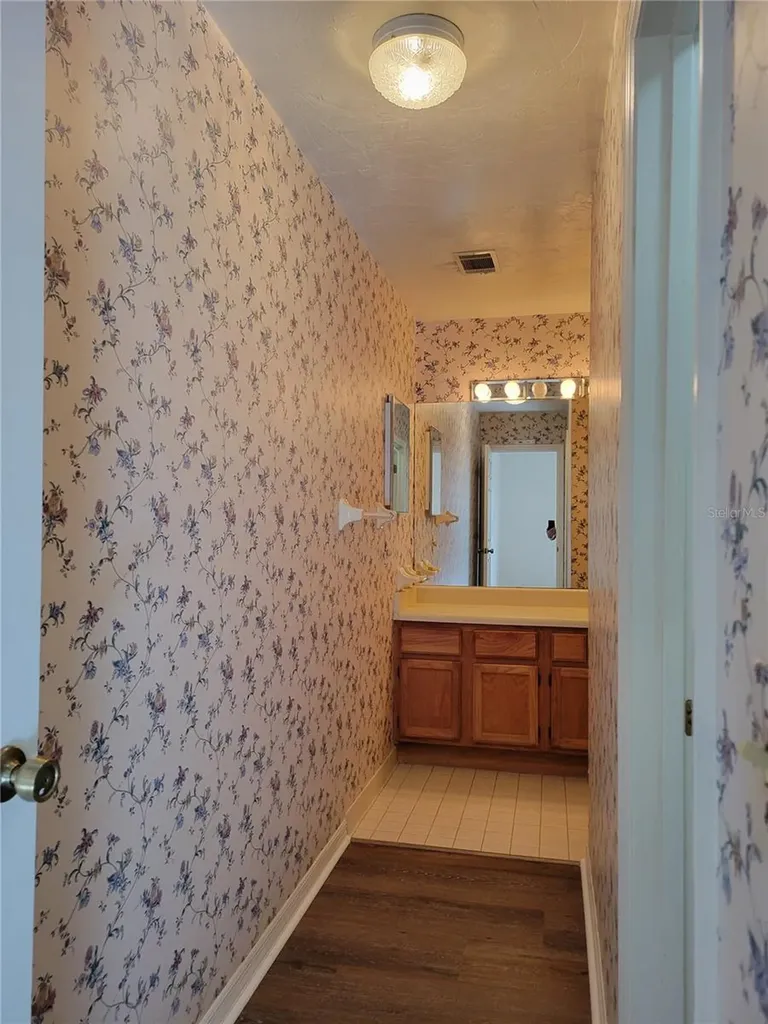 415 NW 50th Boulevard Gainesville FL 32607