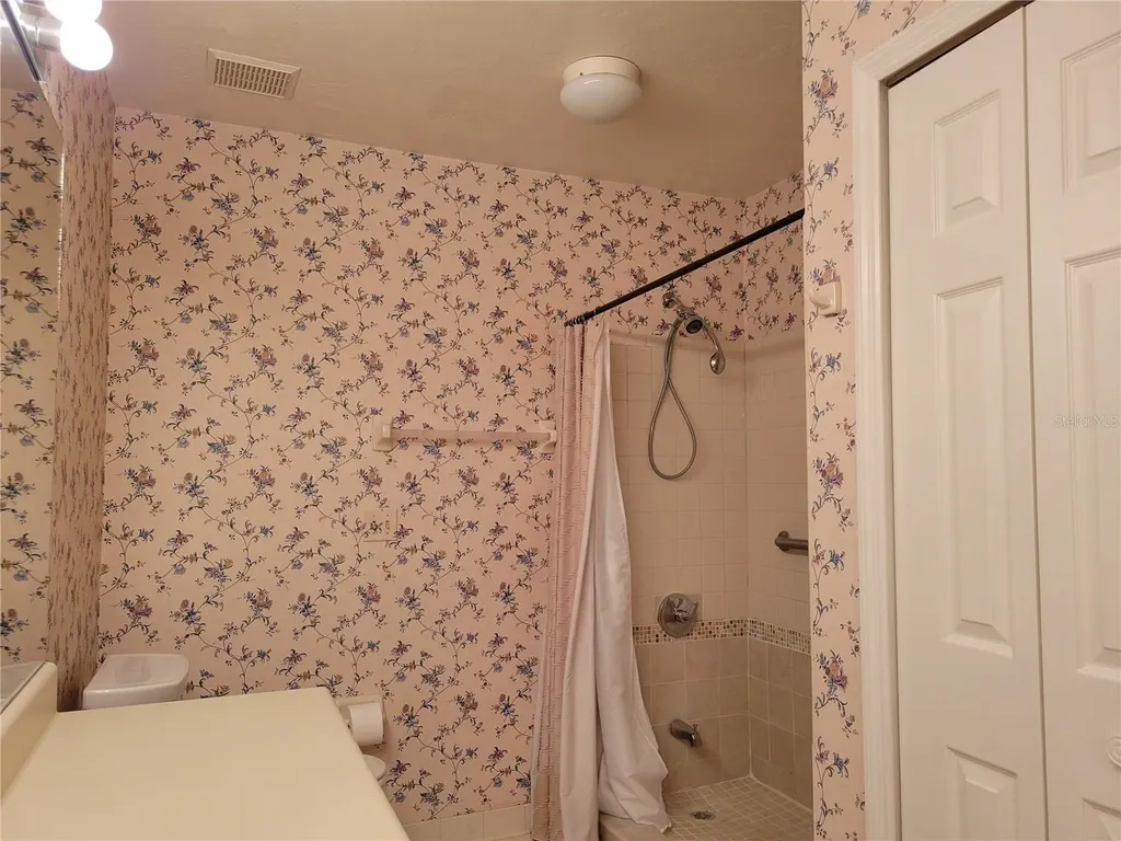 415 NW 50th Boulevard Gainesville FL 32607