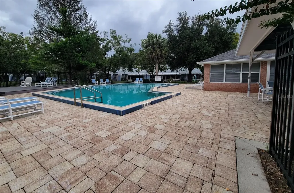 415 NW 50th Boulevard Gainesville FL 32607