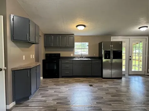 15299 N Us Highway 441 Reddick FL 32686