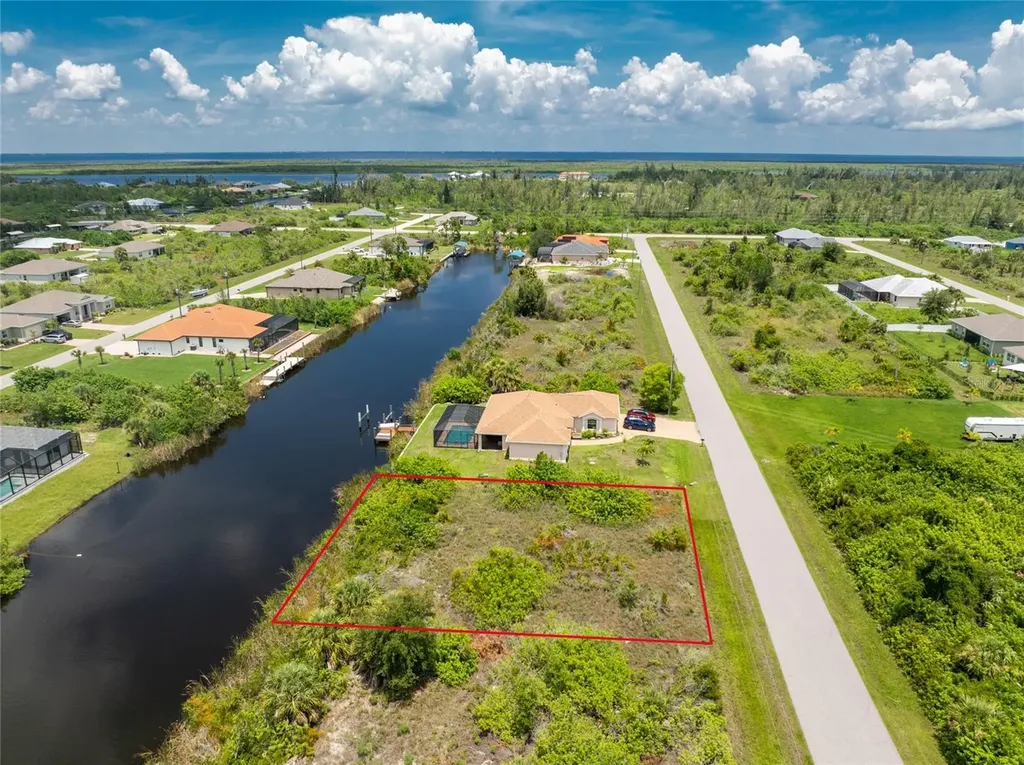 15610 Applewhite Circle Port Charlotte FL 33981