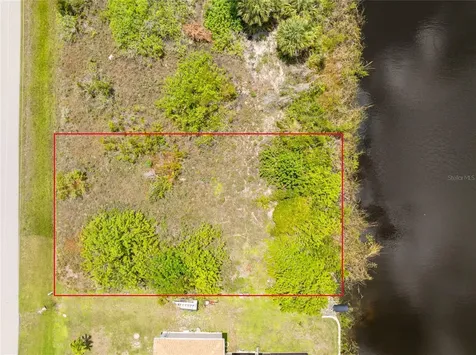 15610 Applewhite Circle Port Charlotte FL 33981