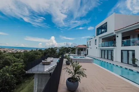 13-14 Port Road Humacao PR 00791