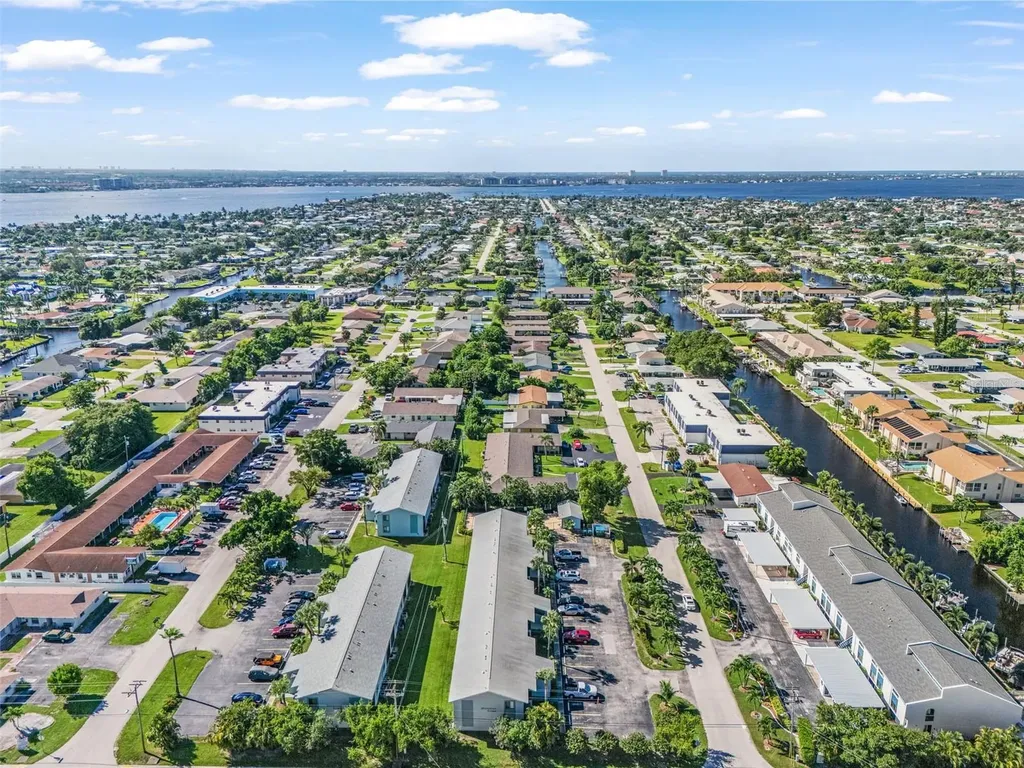 4903 Vincennes Street Cape Coral FL 33904