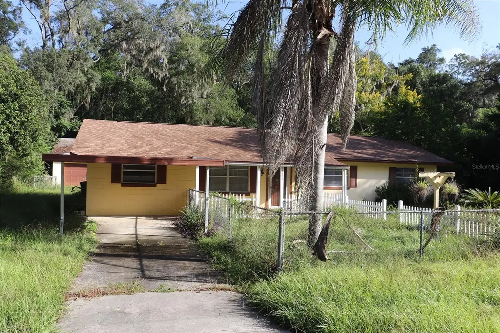 1855 NE 23 Street Ocala FL 34470