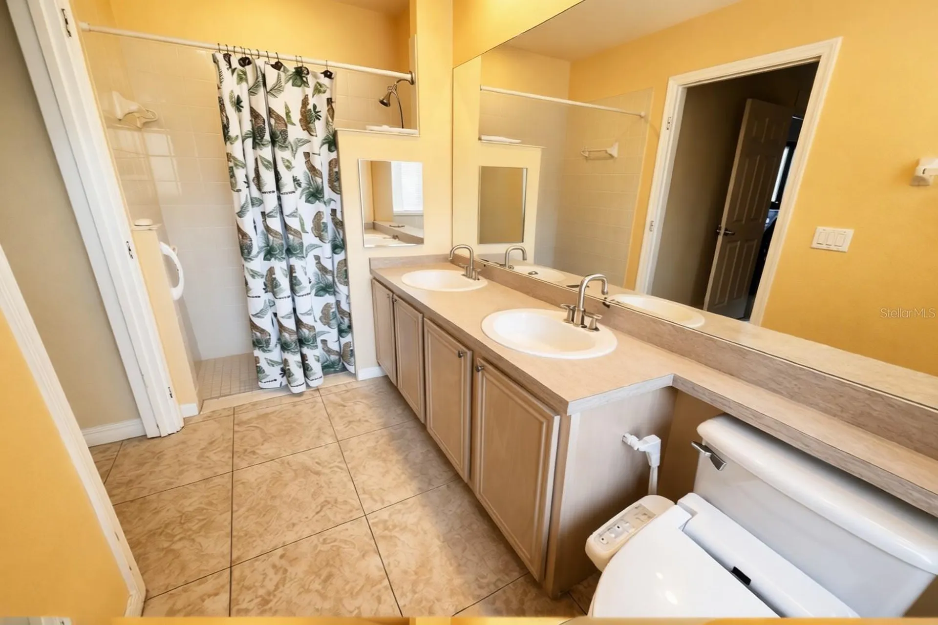 2082 Island Walk Drive Orlando FL 32824