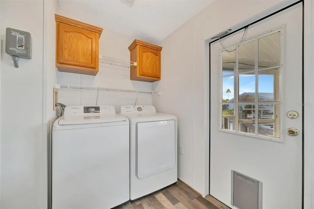 142 S Saint Thomas Circle Apollo Beach FL 33572