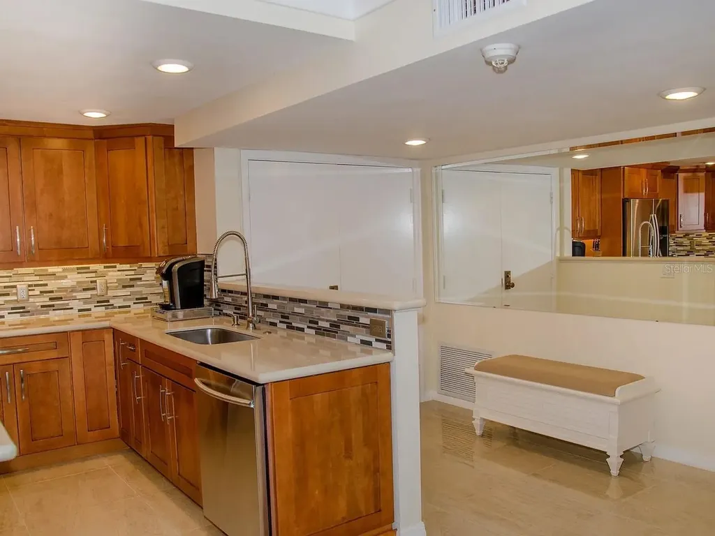 1460 Gulf Boulevard Clearwater Beach FL 33767
