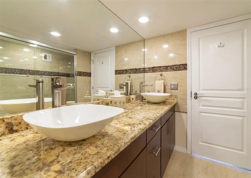 1460 Gulf Boulevard Clearwater Beach FL 33767