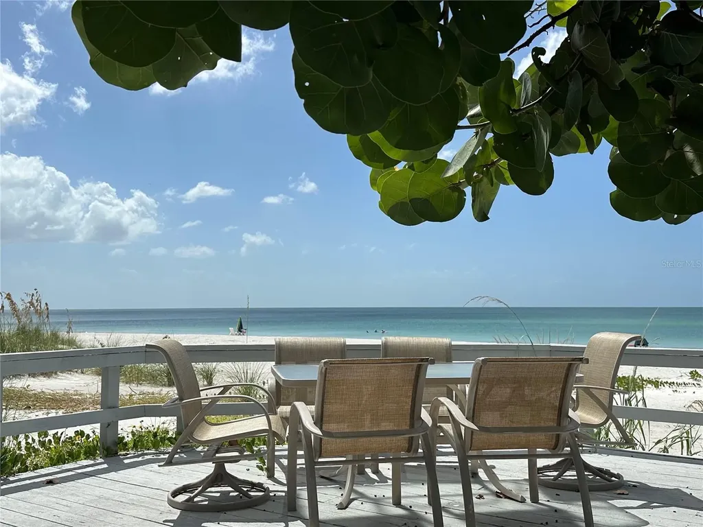 2823 Gulf Of Mexico Drive Longboat Key FL 34228