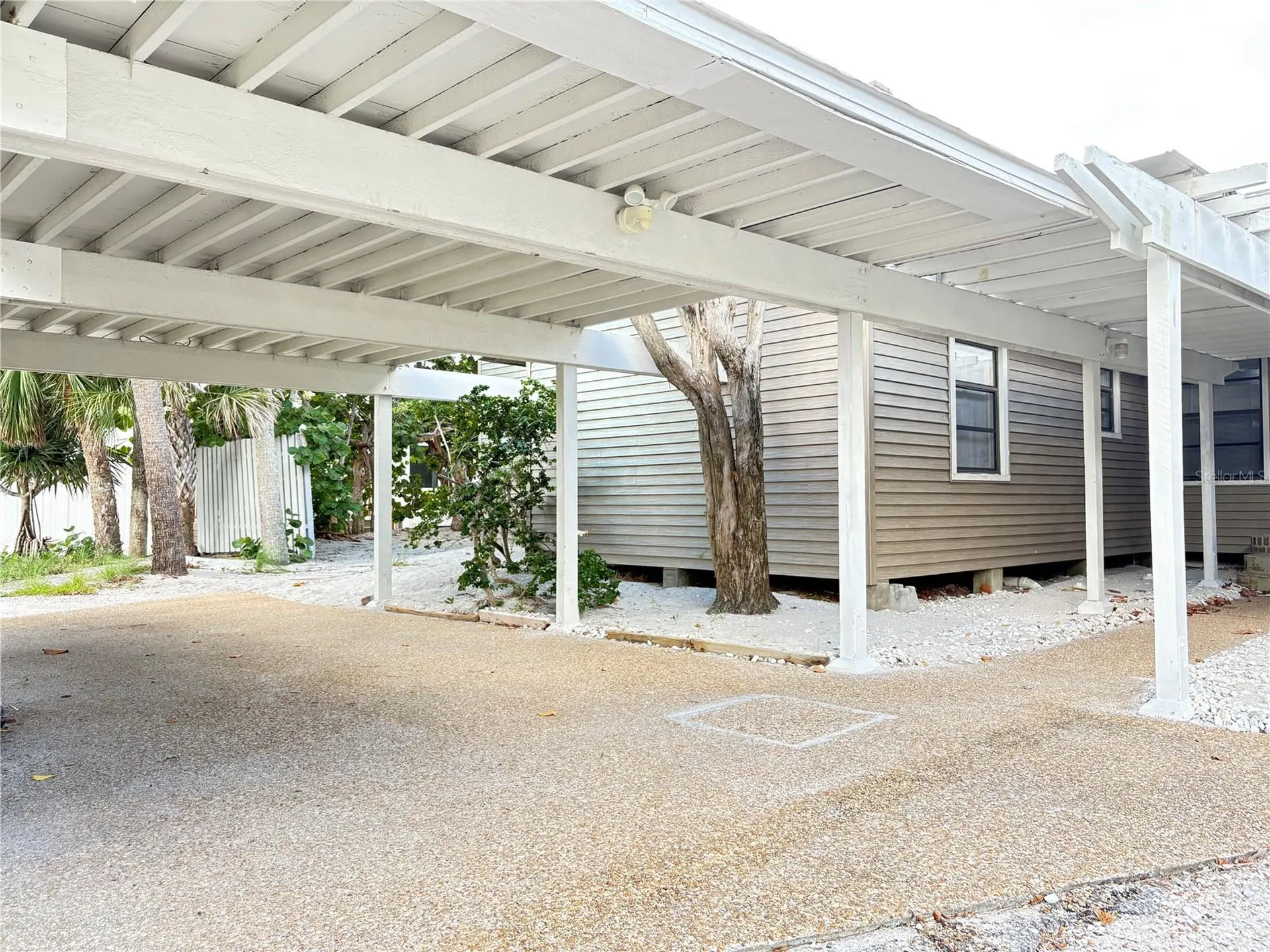 2823 Gulf Of Mexico Drive Longboat Key FL 34228
