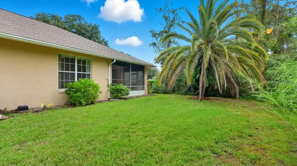 6 Gaston Place Palm Coast FL 32164