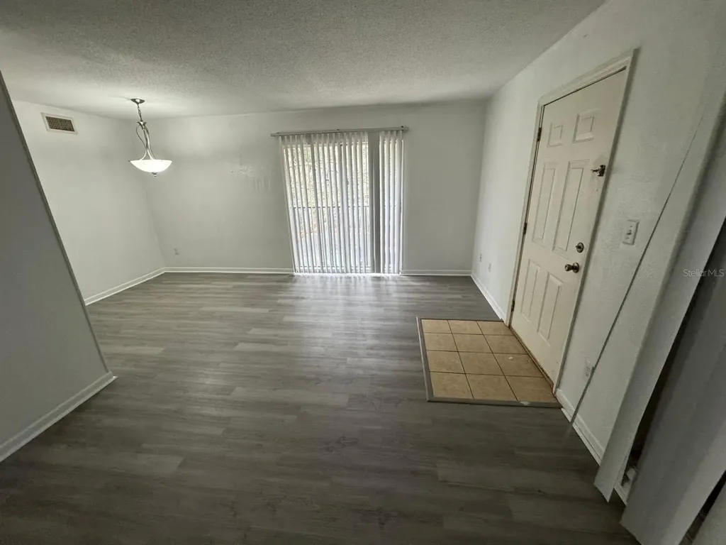 507 NW 39th Road Gainesville FL 32607