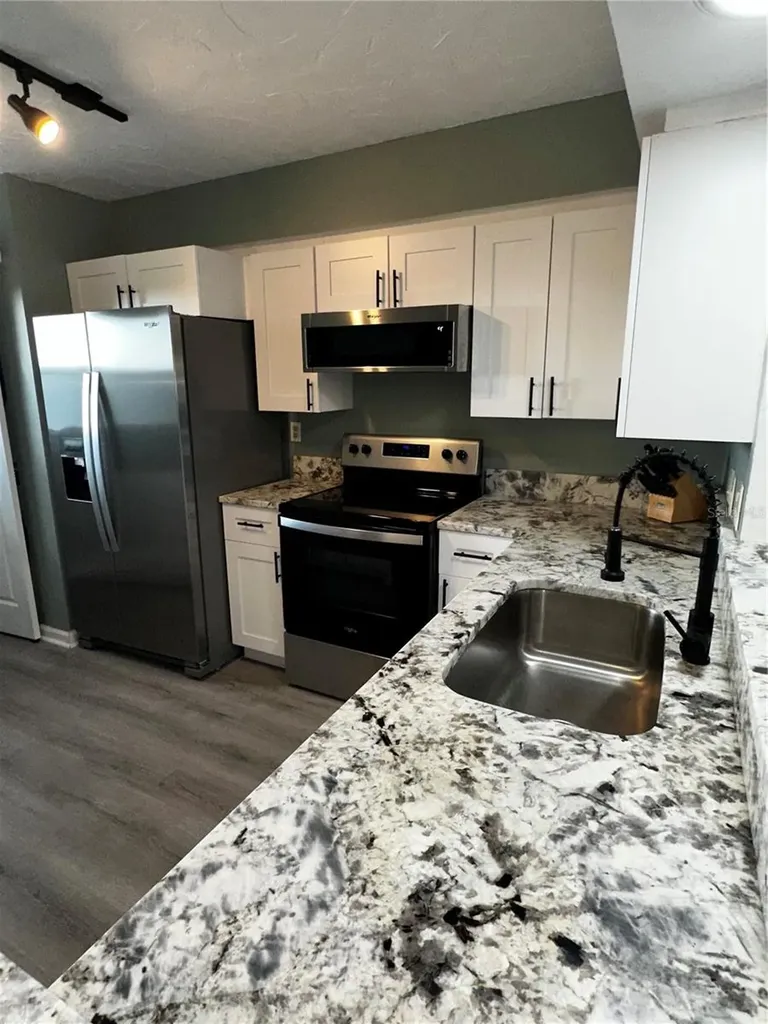 800 Cove Cay Drive Clearwater FL 33760
