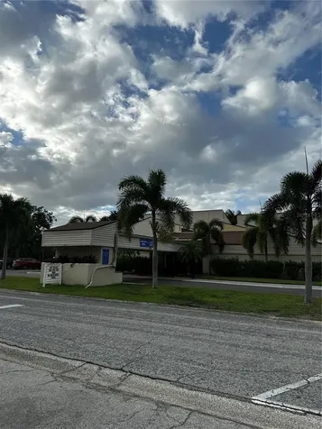 800 Cove Cay Drive Clearwater FL 33760