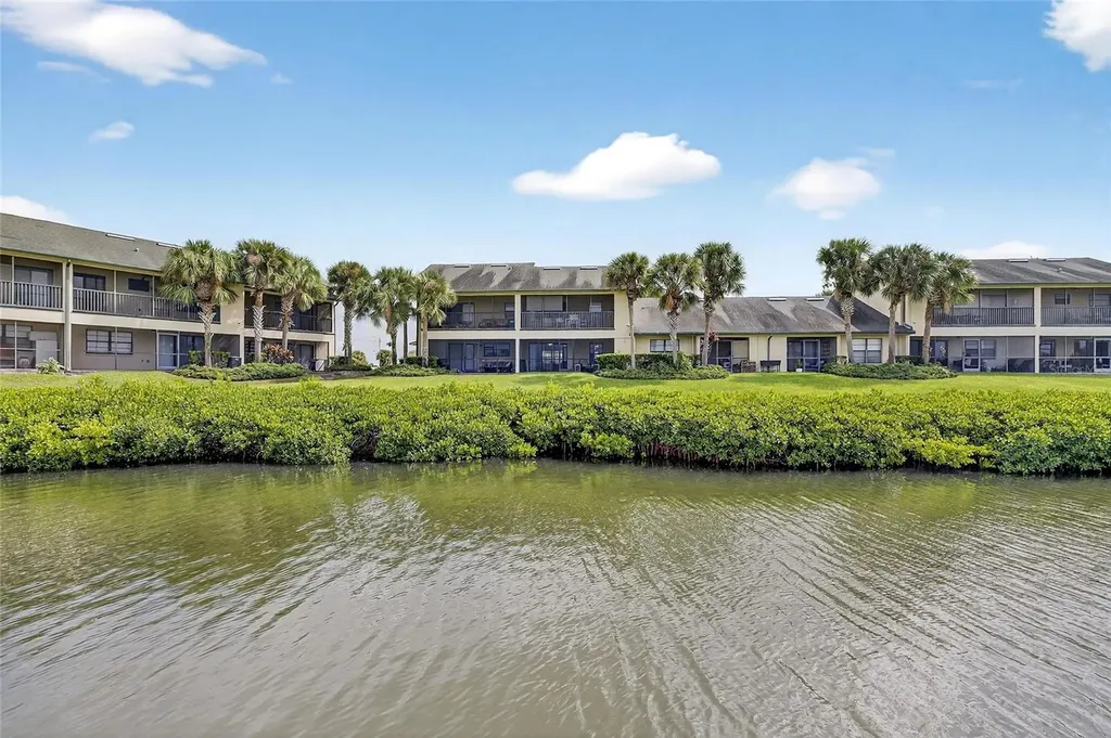 620 Yardarm Drive Apollo Beach FL 33572