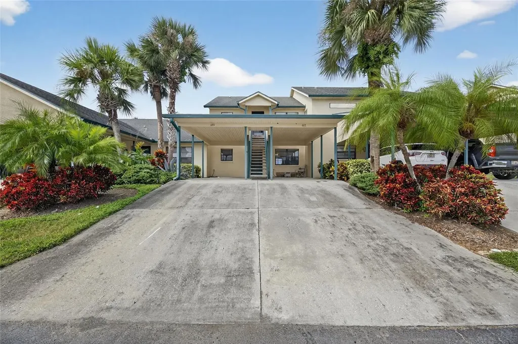 620 Yardarm Drive Apollo Beach FL 33572
