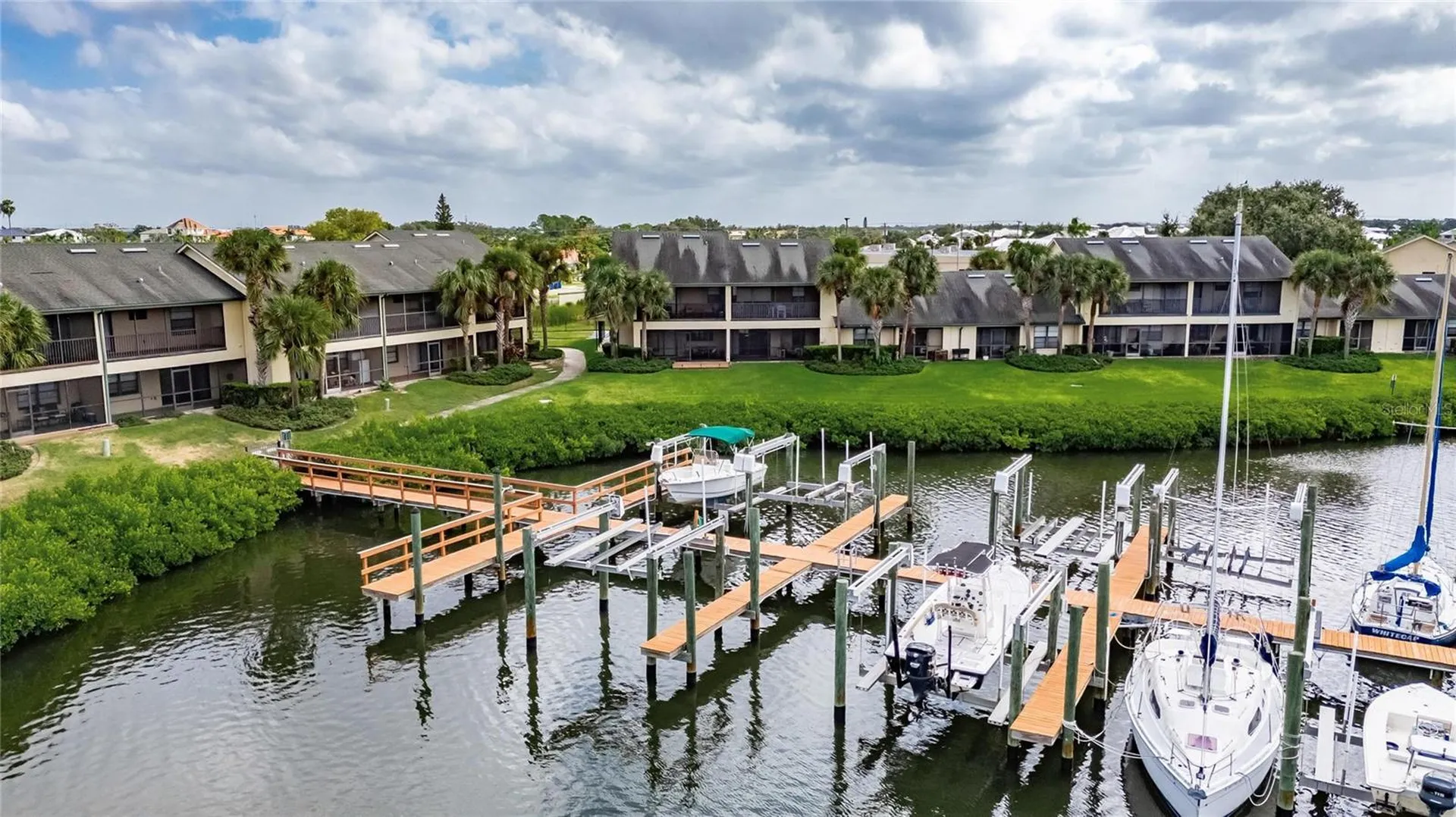620 Yardarm Drive Apollo Beach FL 33572