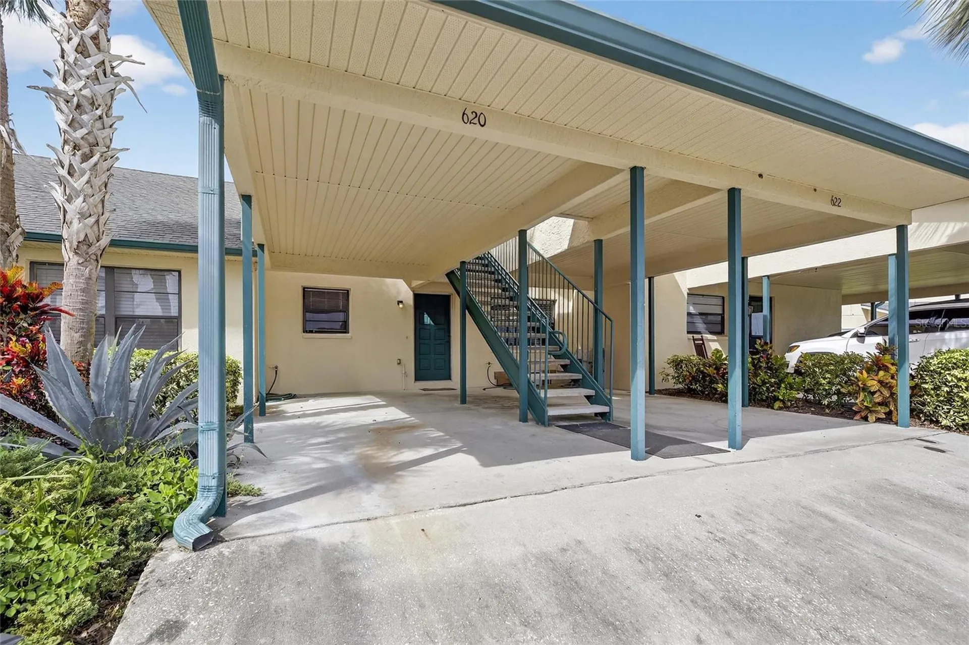620 Yardarm Drive Apollo Beach FL 33572