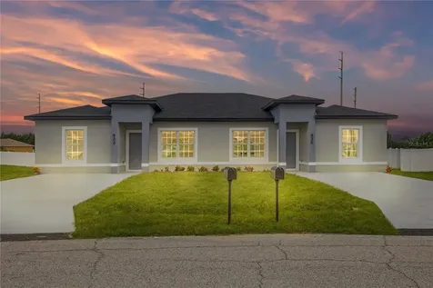 906-904 Fraser Drive Poinciana FL 34759