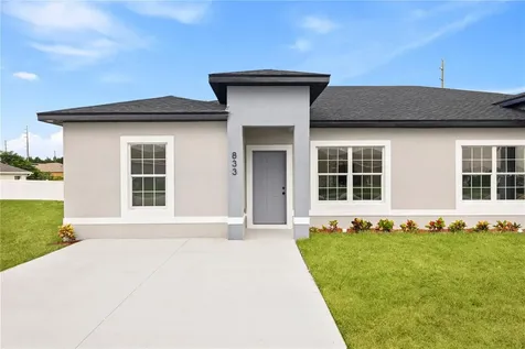 906-904 Fraser Drive Poinciana FL 34759