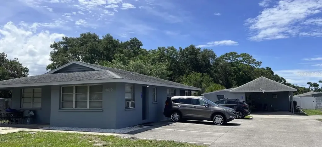 2619 45th Avenue W Bradenton FL 34207