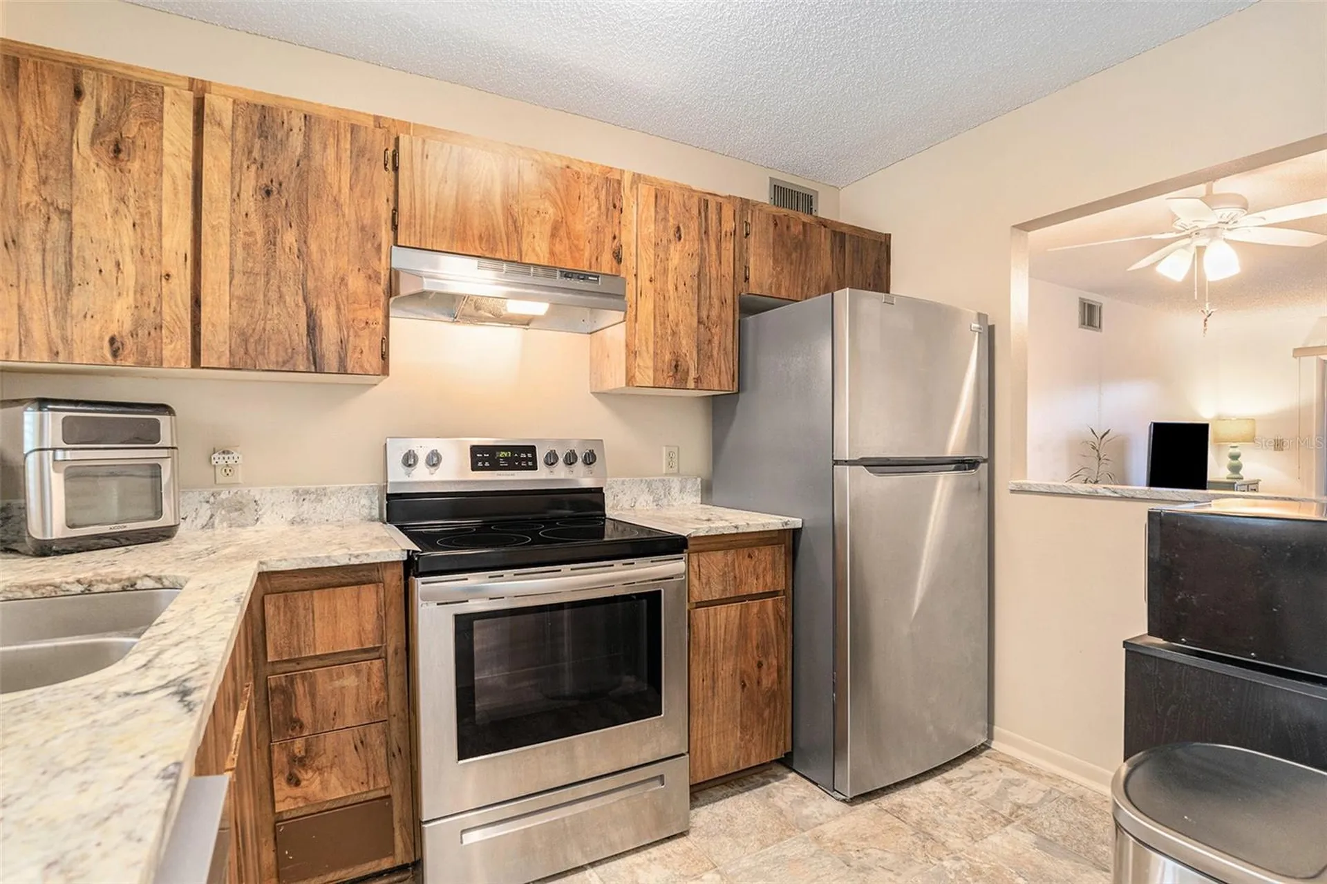 801 83rd Avenue N St Petersburg FL 33702