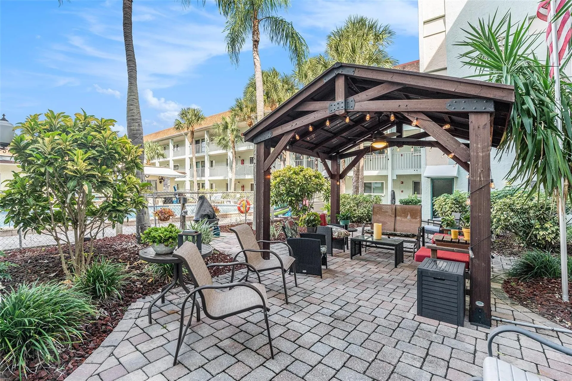 801 83rd Avenue N St Petersburg FL 33702