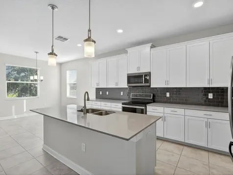 466 Brunswick Drive Davenport FL 33837