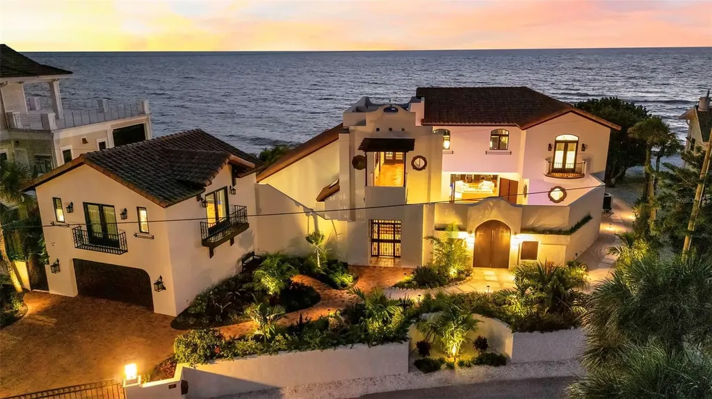 121 N Casey Key Road Osprey FL 34229
